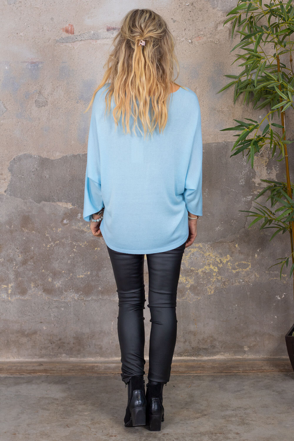 Alva Thin knit sweater - Three-quarter sleeve - Sky blue