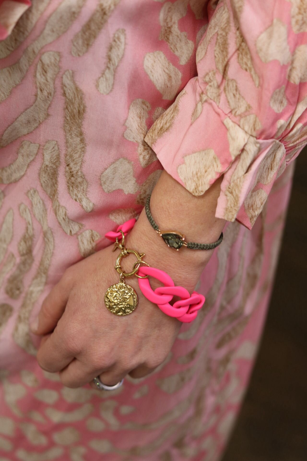 Bracelet - Wide chain - Pink