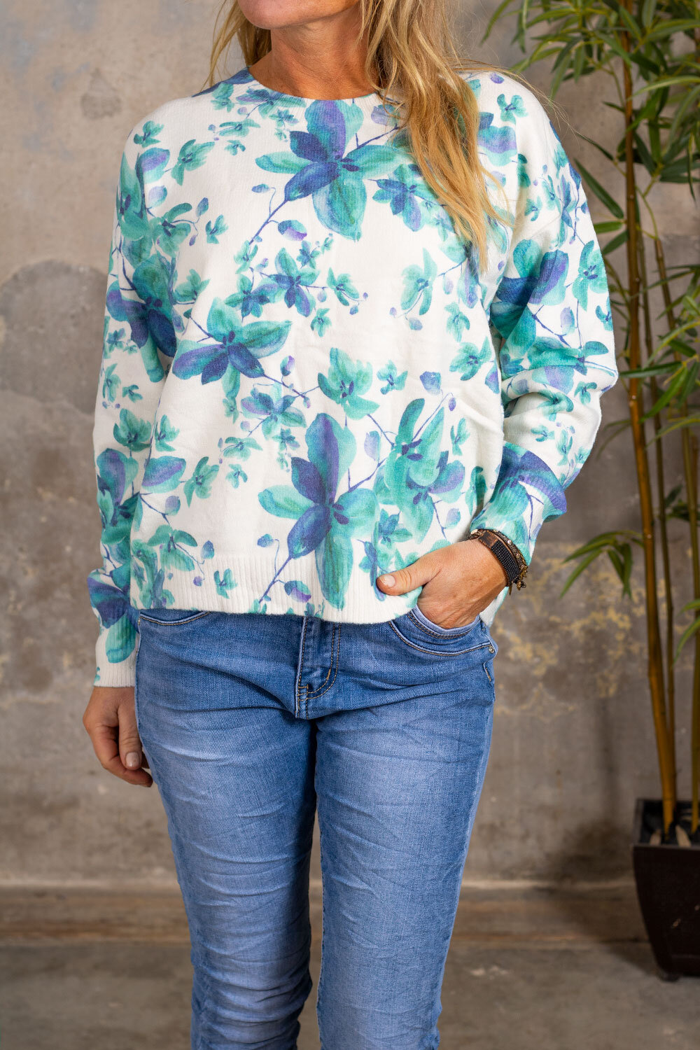Chantal Floral patterned sweater - Blue/Cream