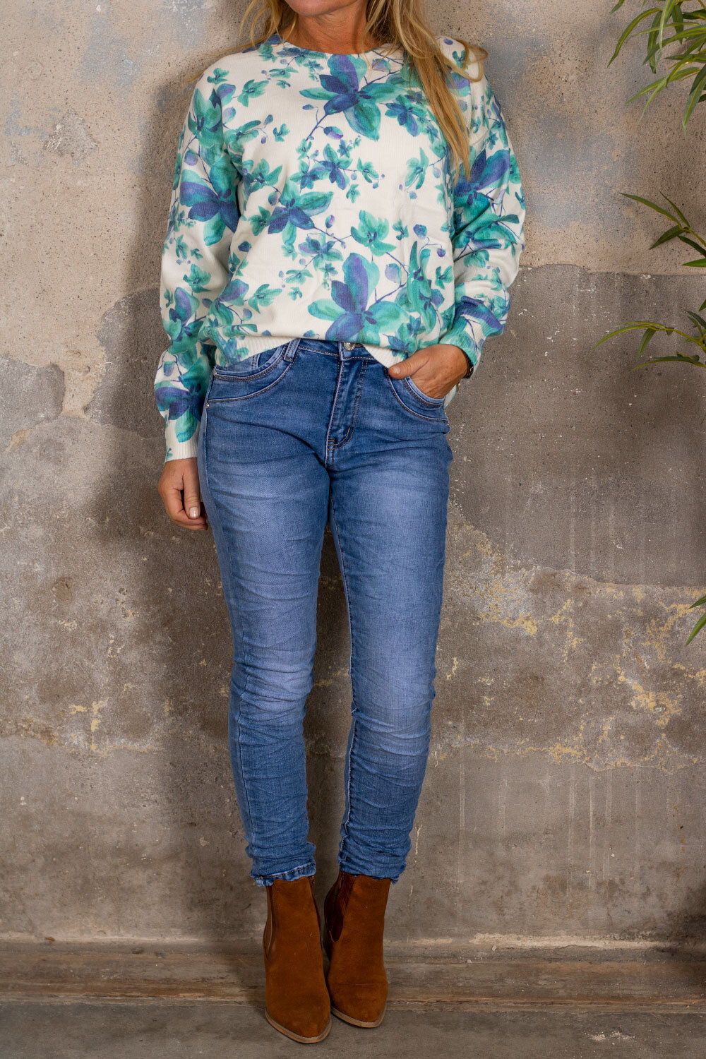 Chantal Floral patterned sweater - Blue/Cream