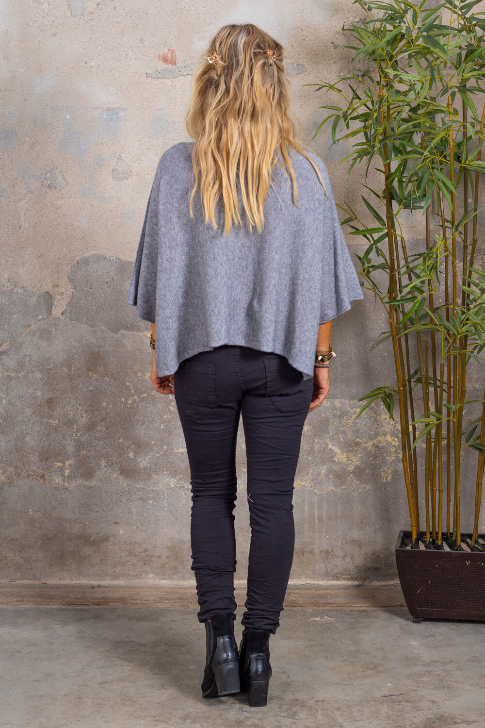 Dinah Boxy Knit Sweater - Grey