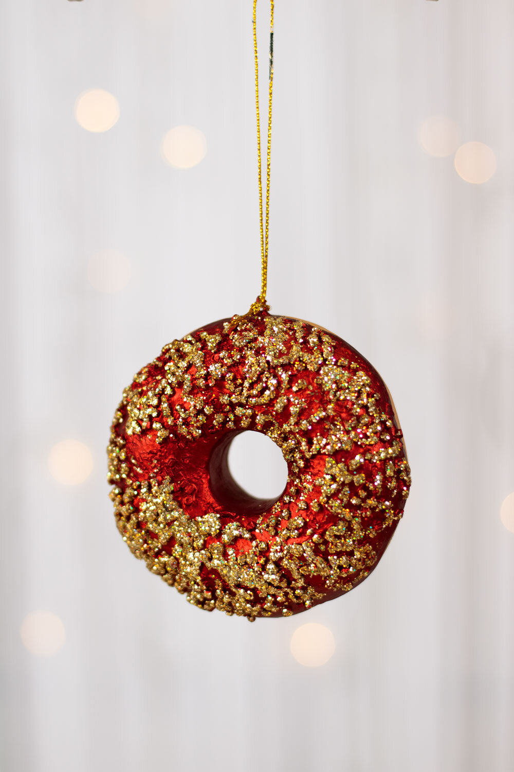 Donut - Gold/Red