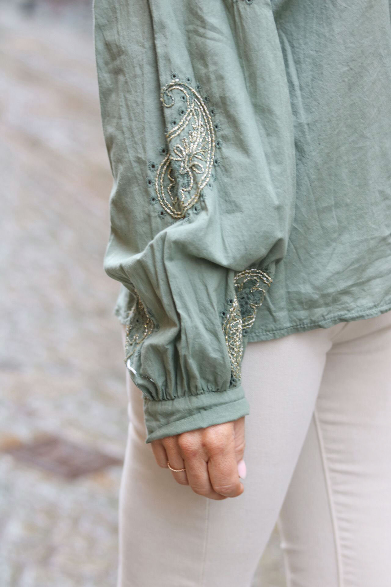 Elisabeth Cotton blouse - Gold embroidery - Khaki