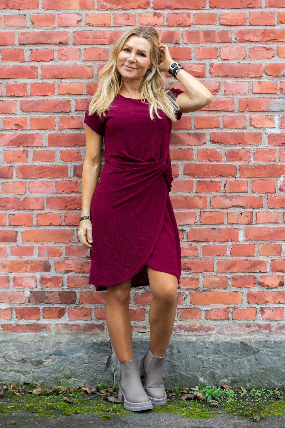 Fiona - Glitter dress with Knot - Bordeaux