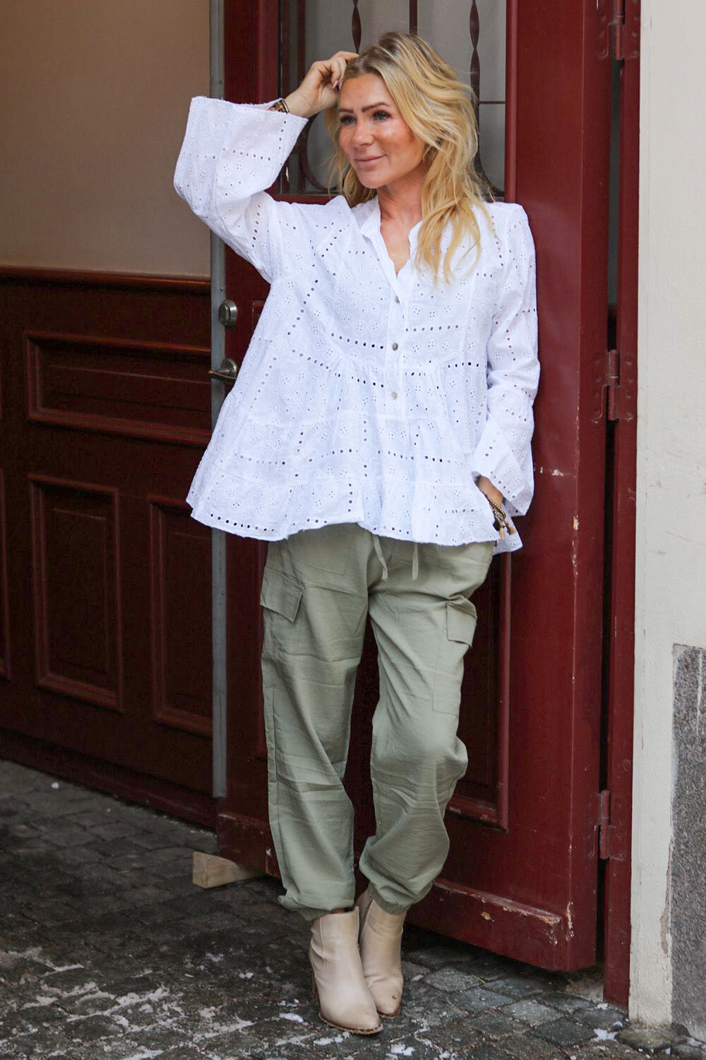 Ingela Embroidered blouse - White