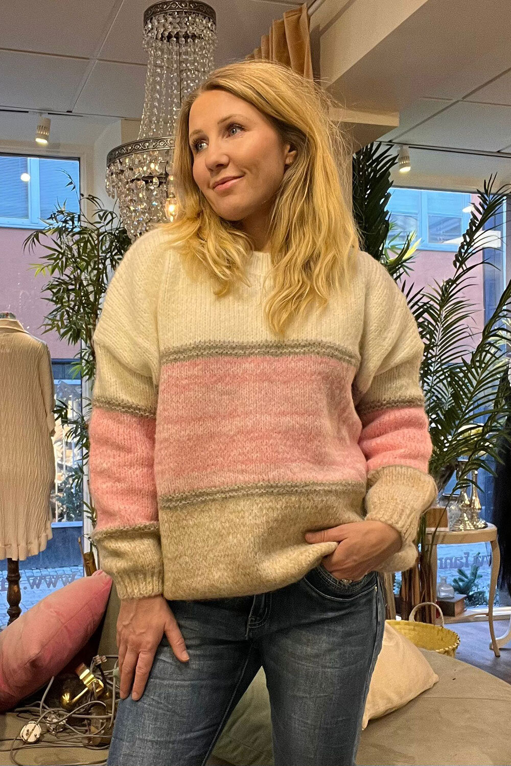 Maddie Knitted Sweater - Beige/Taupe/Pink