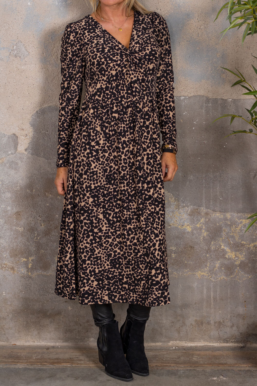 Melissa Soft Leopard dress - Taupe