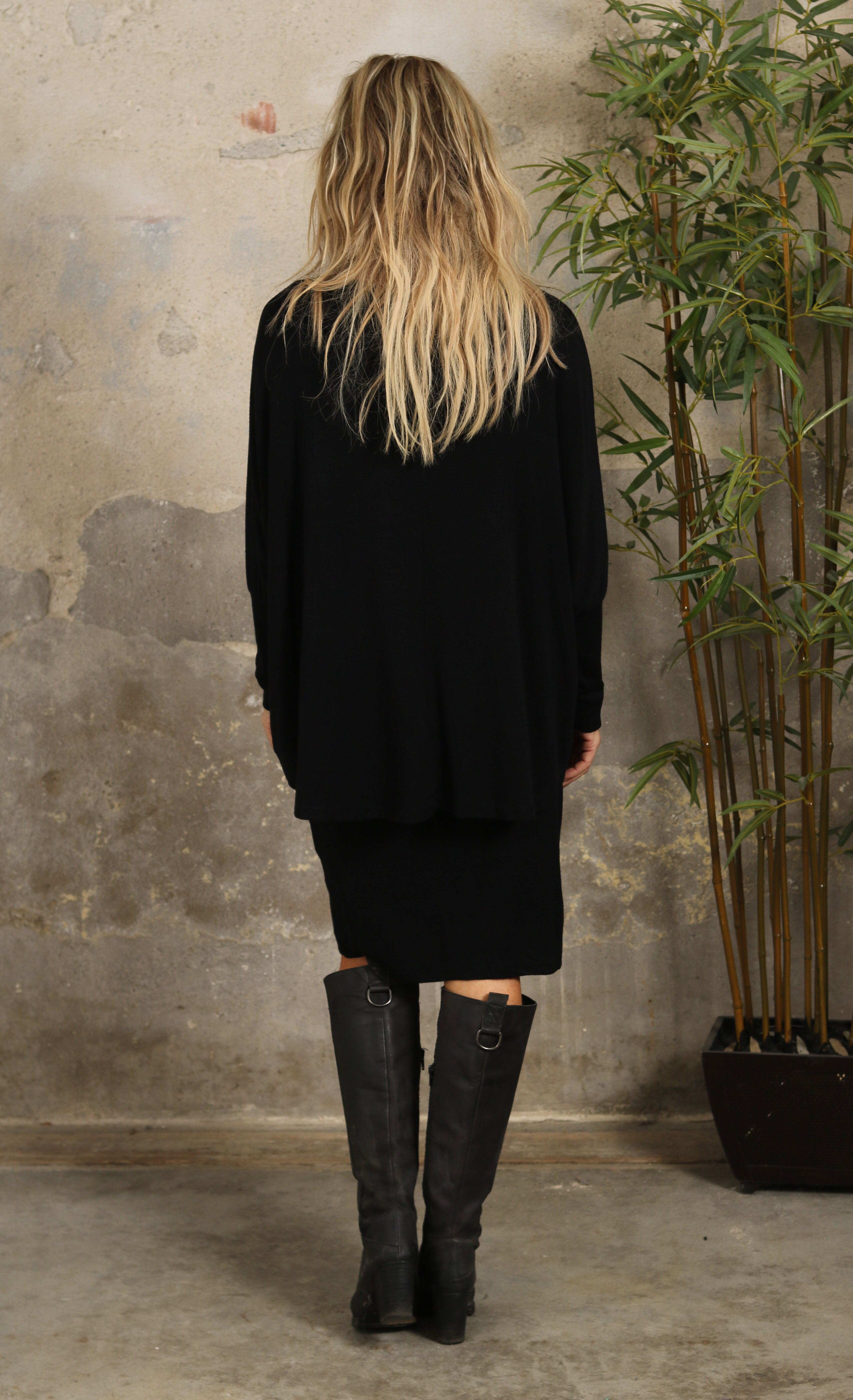 Naomi Fine Knit Dress - Black