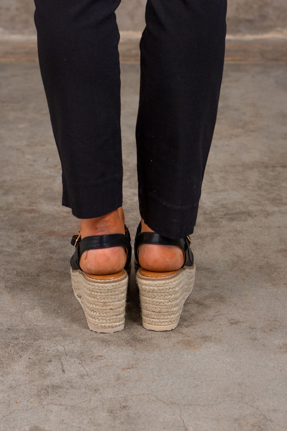 Sandaletter med Kilklack - Svart