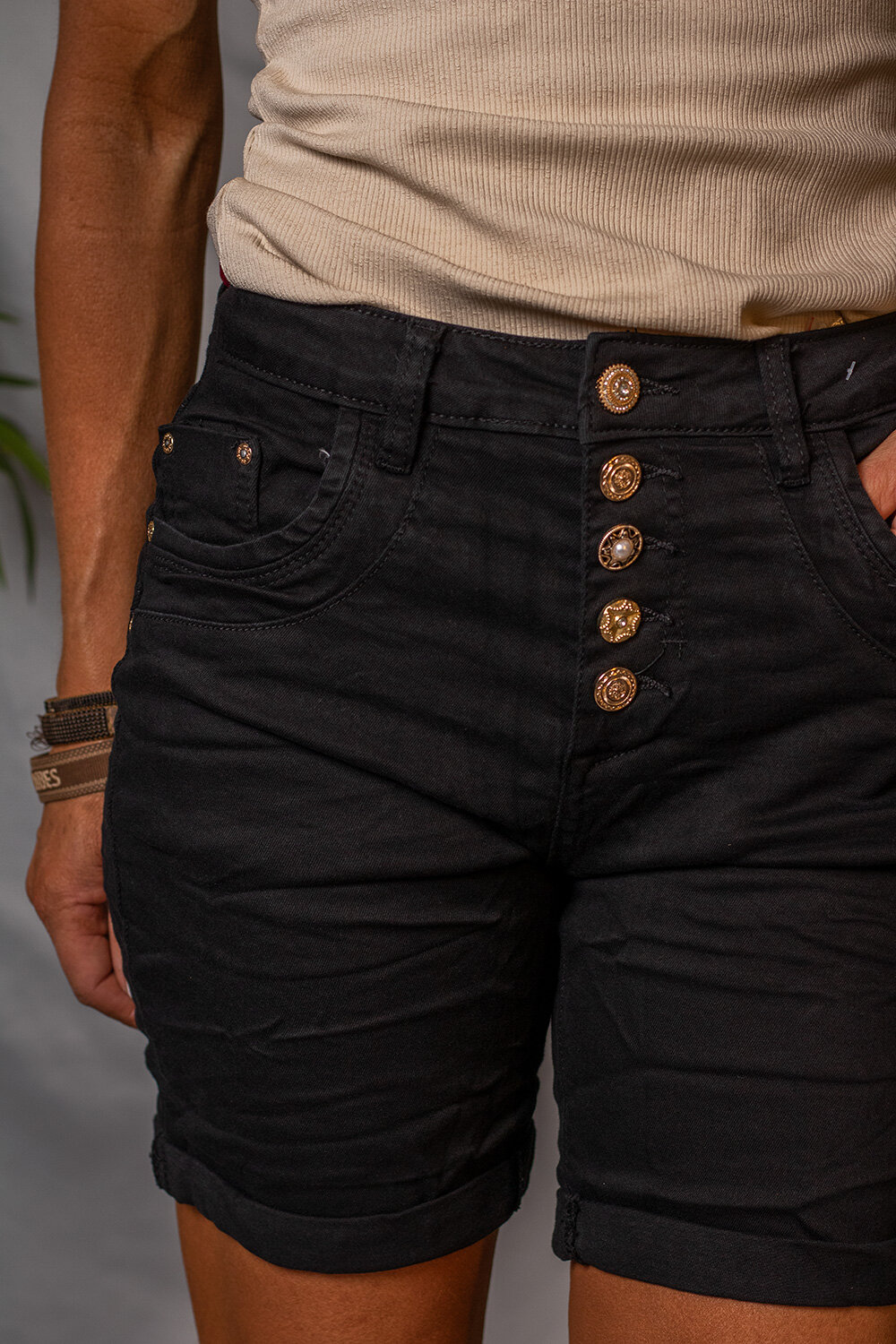 Shorts 1859 - Gold Buttons - Black