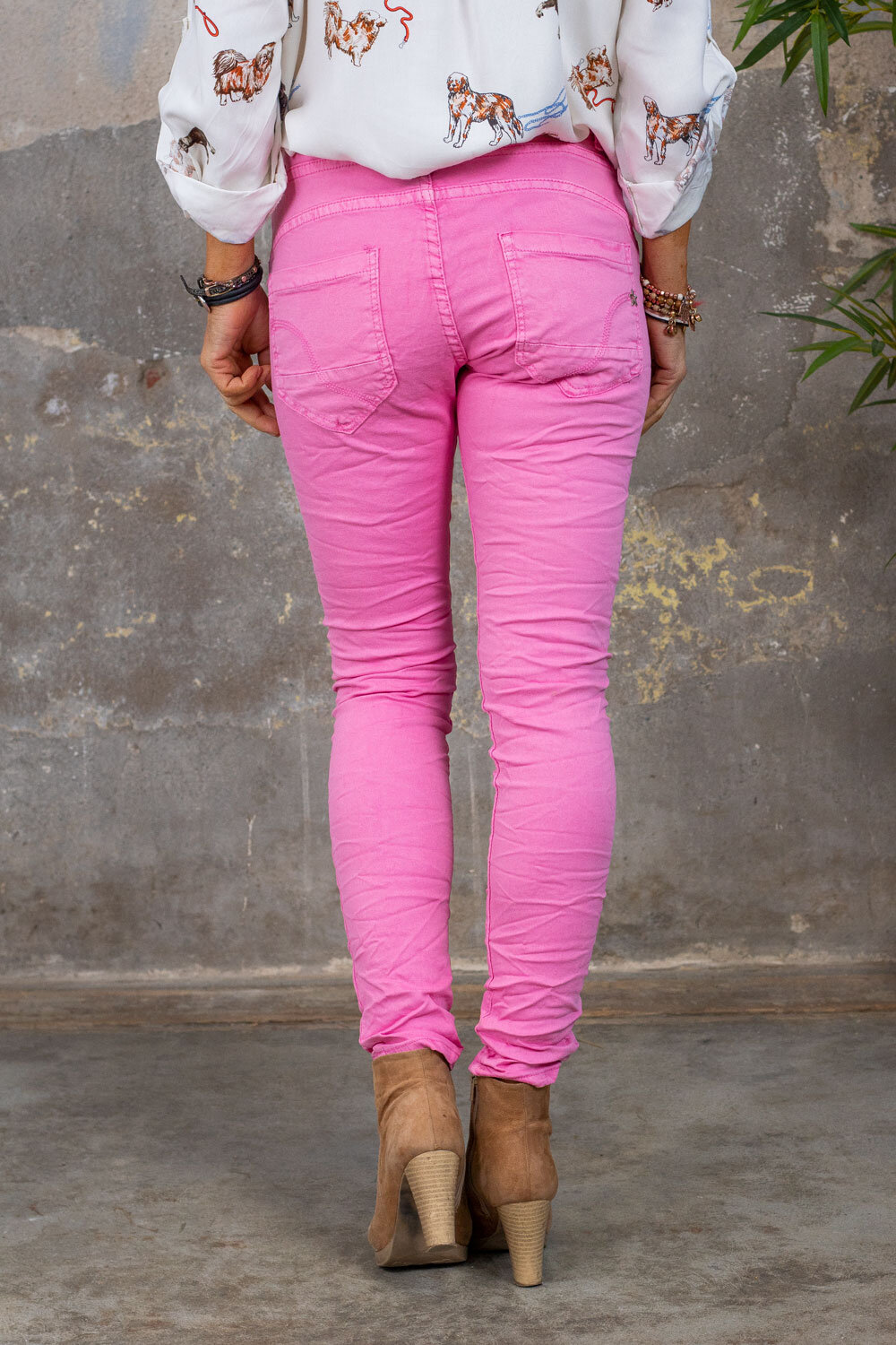 Stylish trousers 90073 - Cerise