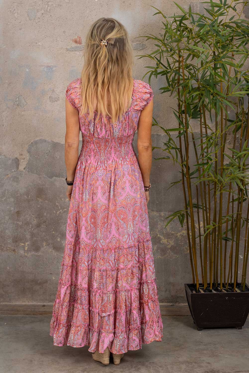 Yara Maxi Dress - Patterned - Corall / Pink