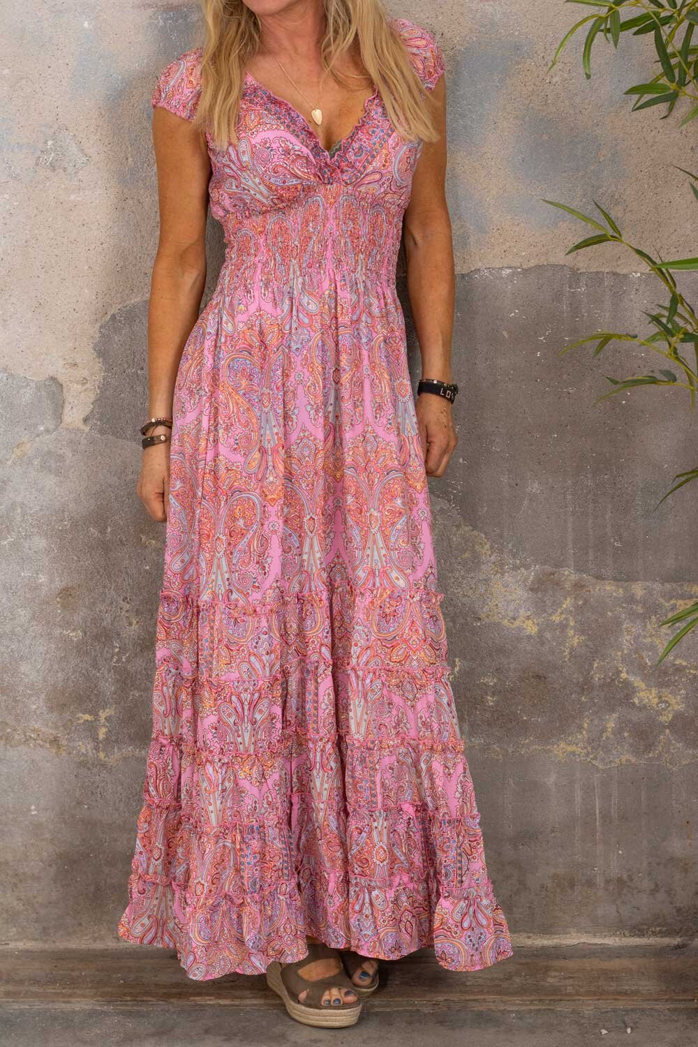 Yara Maxi Dress - Patterned - Corall / Pink